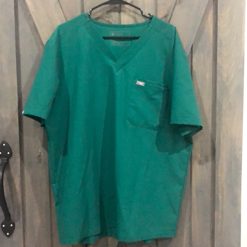 Figs MENS Hunter Green Leon